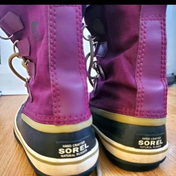 Sorel winter boots size 6 burgundy - Picture 2 of 4